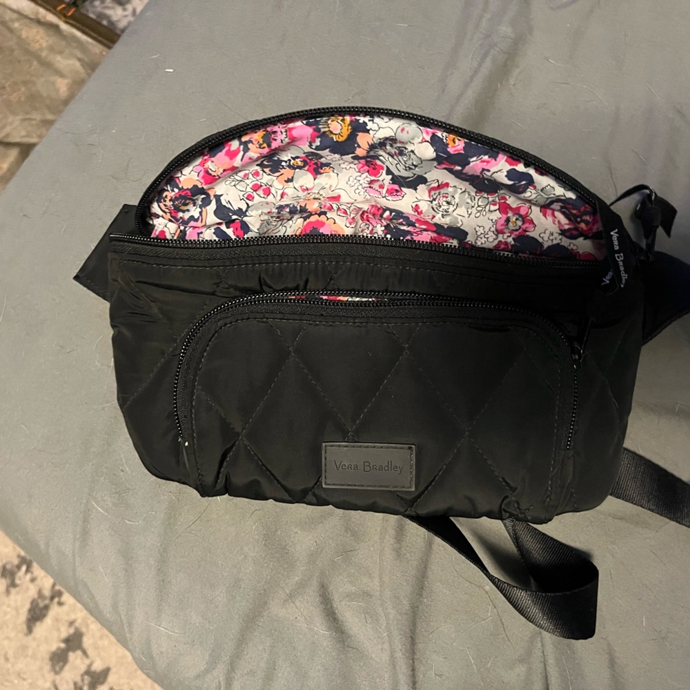 Never used Vera Bradley Fanny Pack/ cross body bag